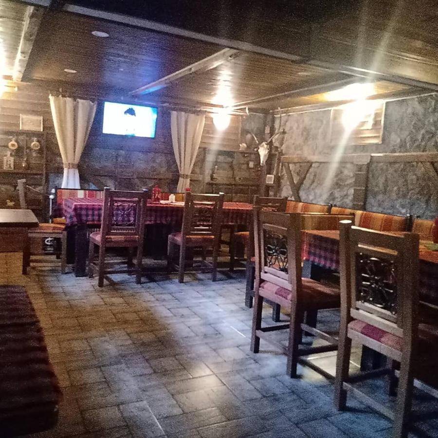 Кръчмъ При Байката Alpin 호텔 리바리차 외부 사진