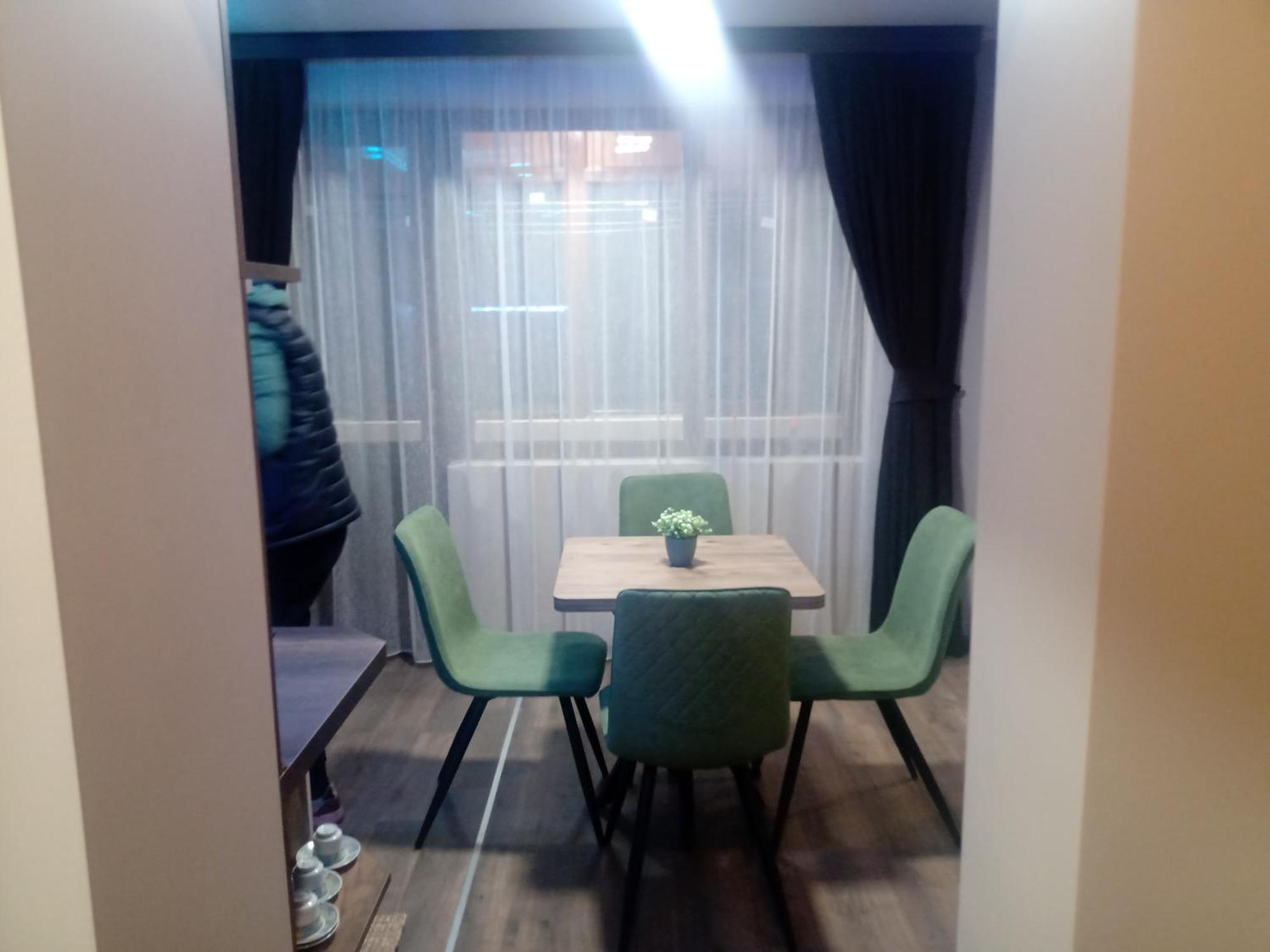 Кръчмъ При Байката Alpin 호텔 리바리차 외부 사진